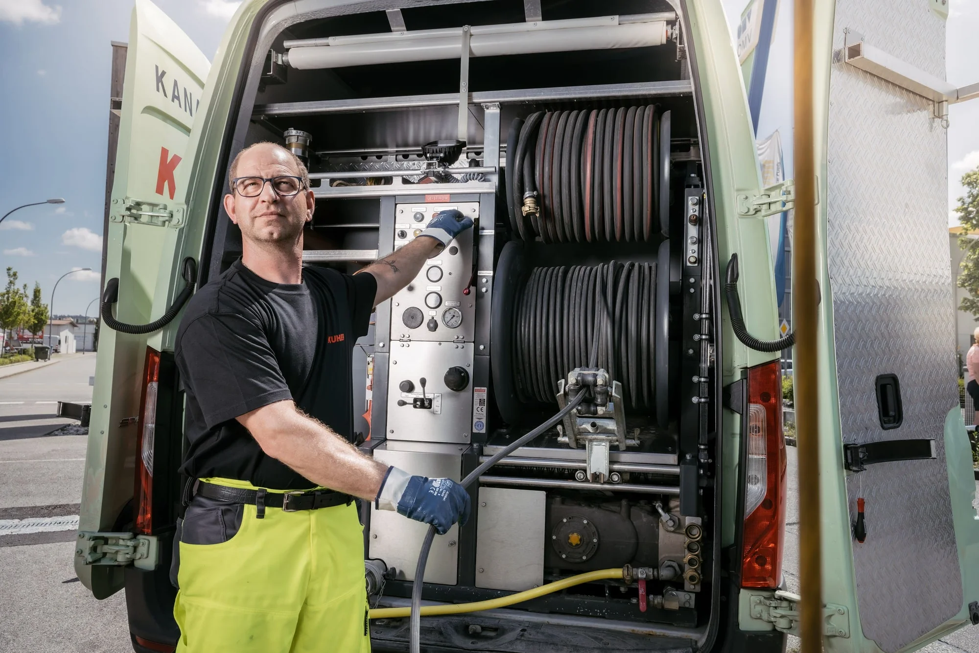 Kanalreinigung für Hausanschlüsse und Schächte in Stamsried